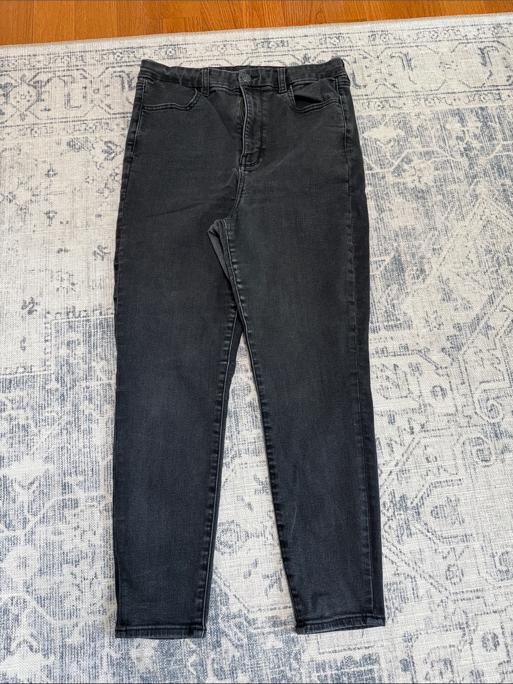 American Eagle Outfitters Black Skinny Jeans